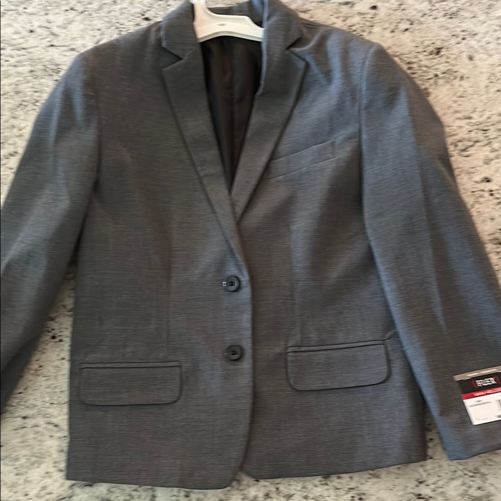 Boys Van Heusen Gray Sport Coat with Notched Lapels, size 8 Husky